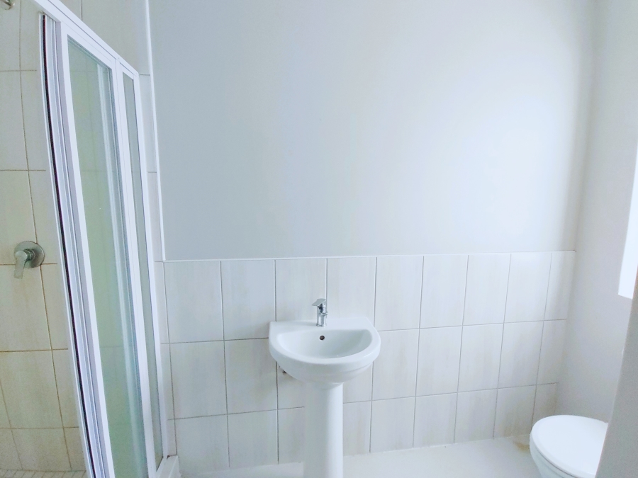 2 Bedroom Property for Sale in Britannia Reef Estate Western Cape